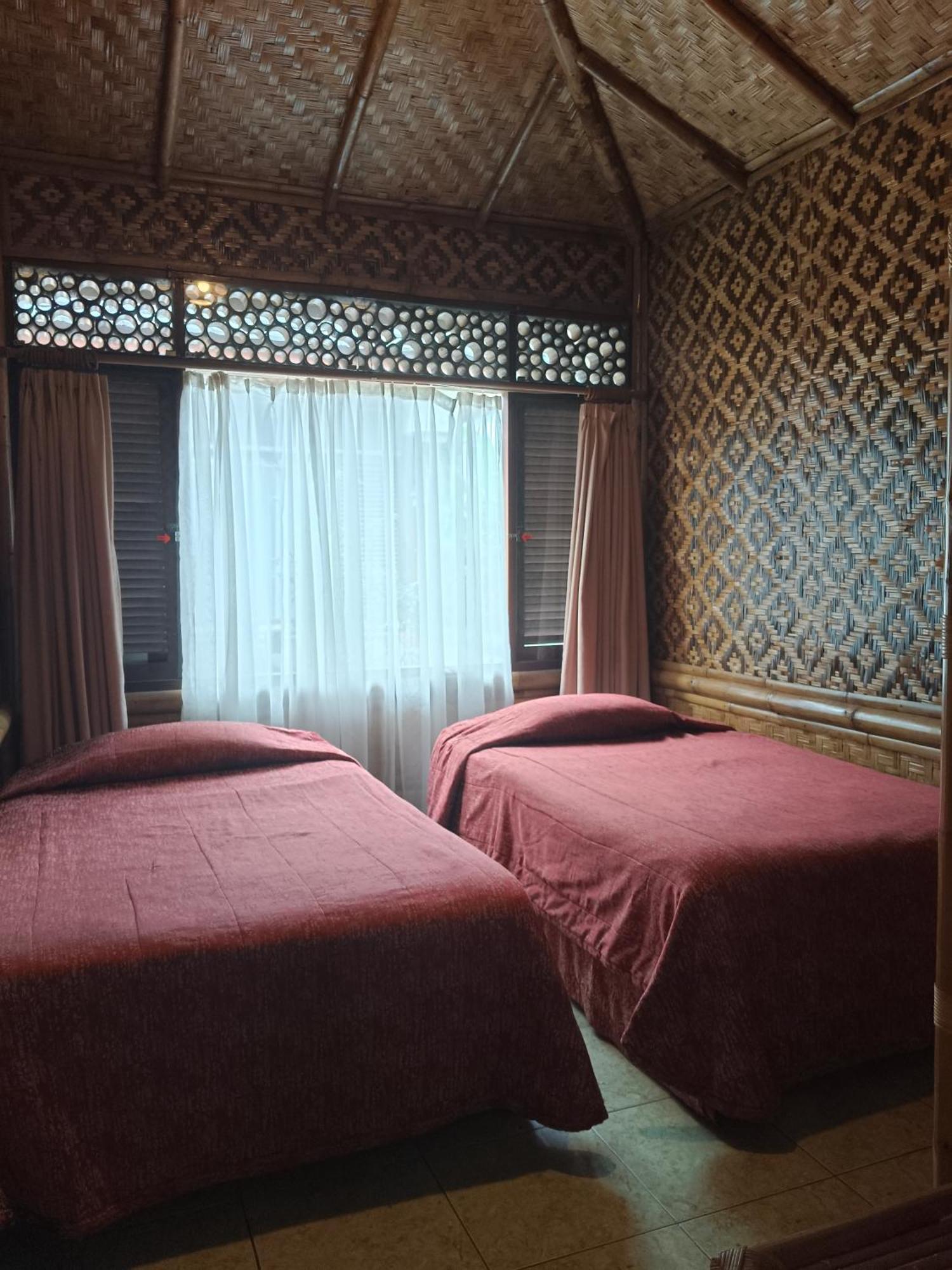 Resort Prima Cisarua Tagalbato ภายนอก รูปภาพ